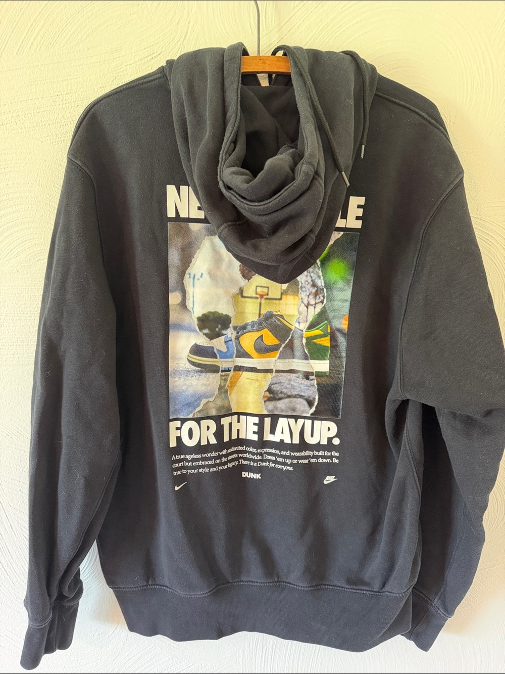 Nike Black Dunks Graphic Pullover Hoodie. Size Large.